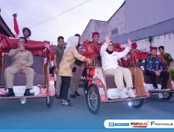 Wali Kota Bagikan Becak Listrik Dari Presiden Prabowo